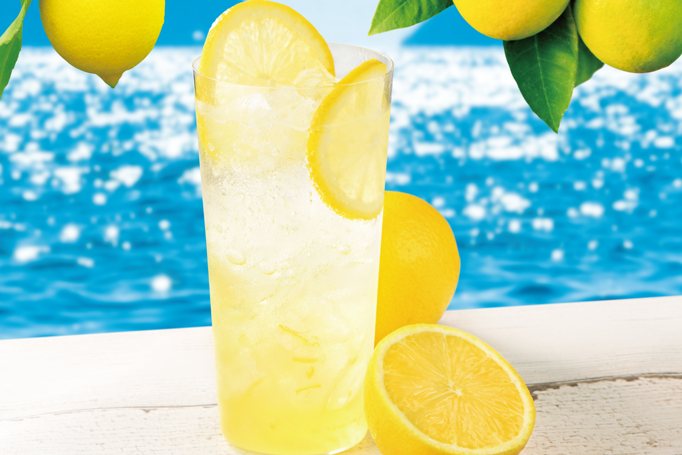 カフェ・ド・クリエ、瀬戸内レモンの「レモンスカッシュ」が今年も登場