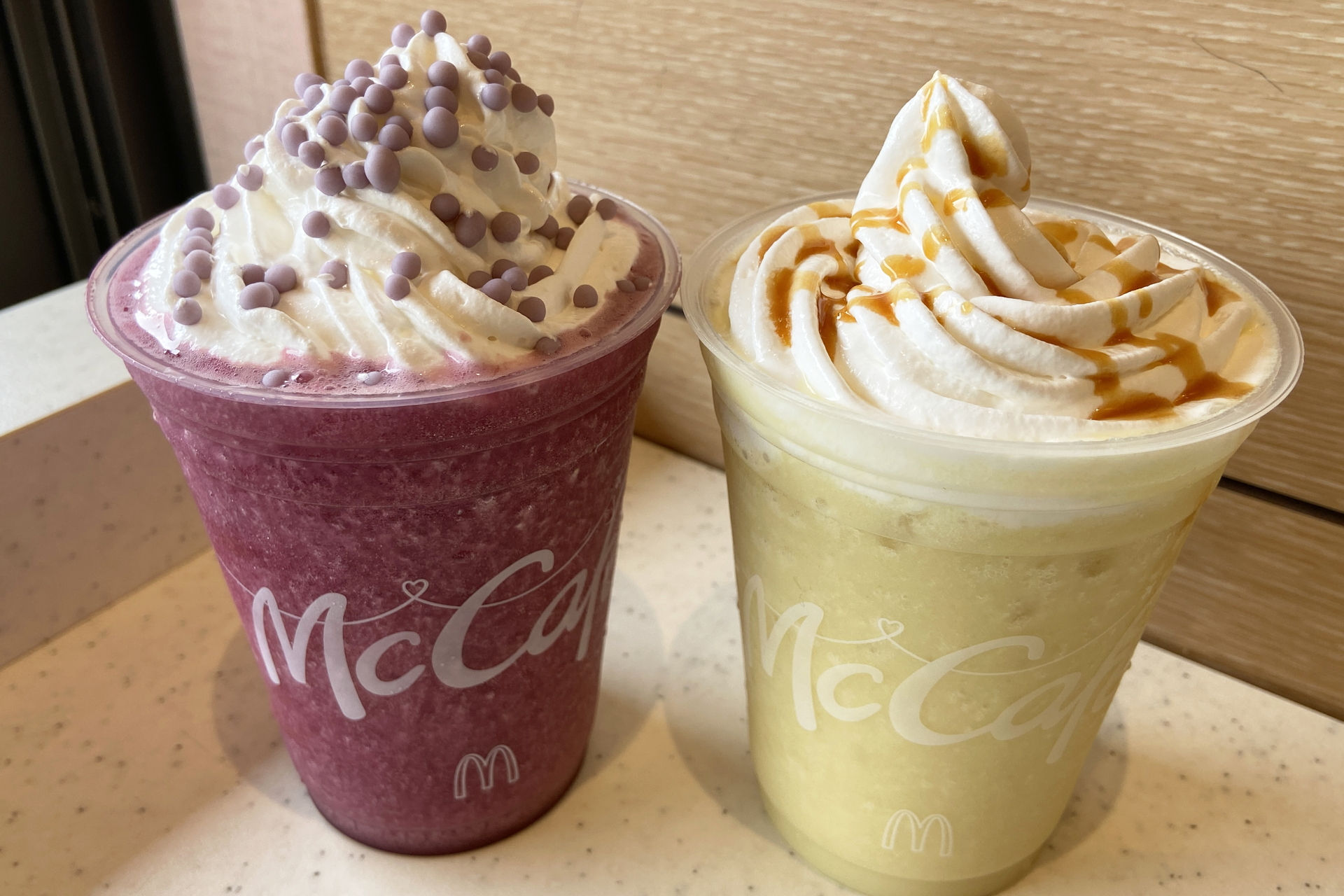 マクドナルド「巨峰フラッペ」「アップルキャラメルフラッペ」さっそく