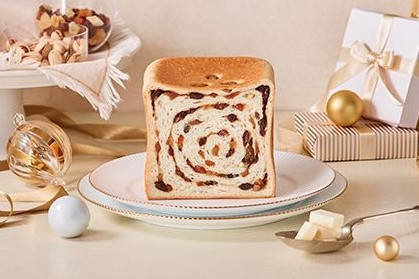 銀座に志かわ、クリスマスの「贅沢 果実食パン」発売 - グルメ Watch