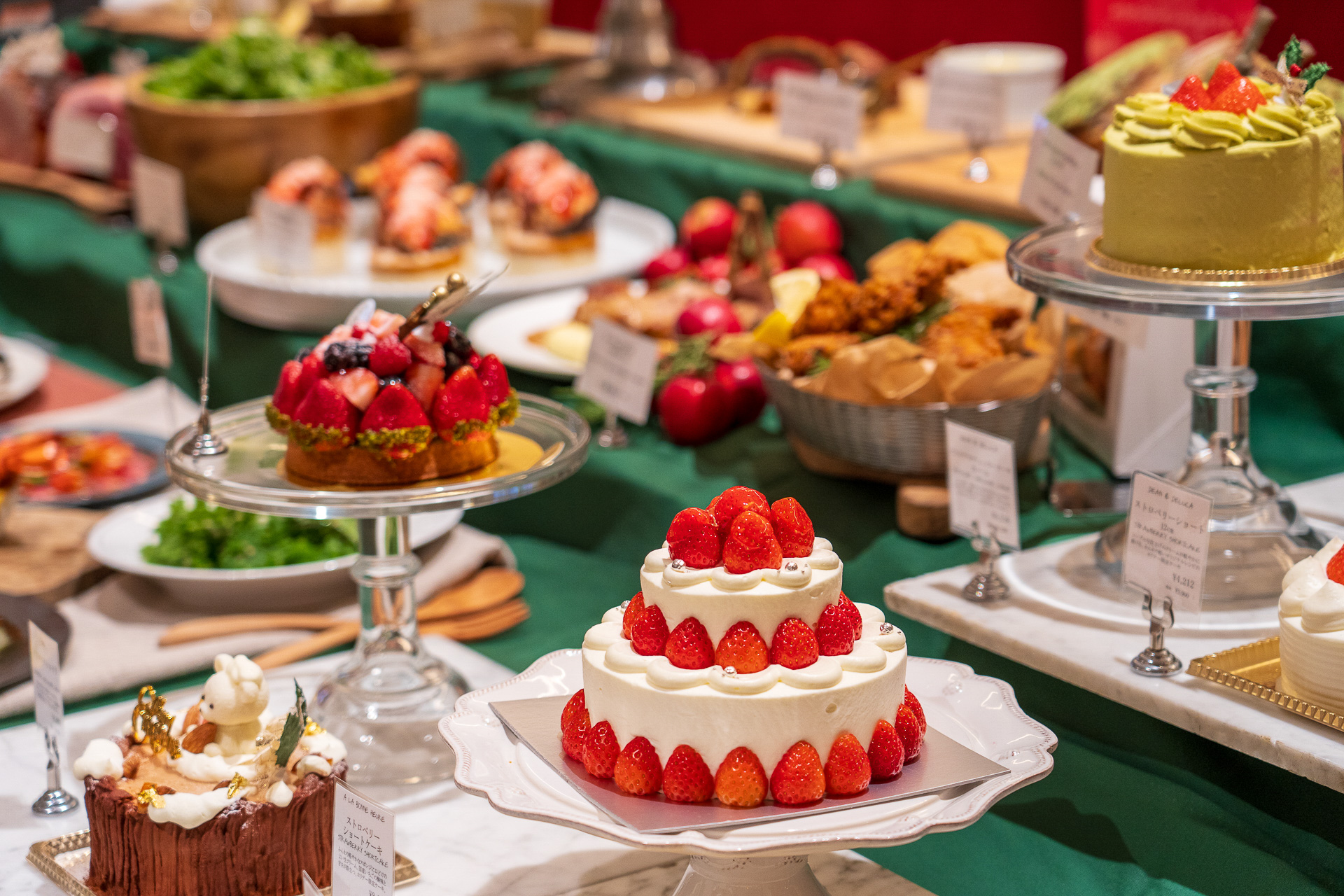 最終価格 DEAN & DELUCA ホリデー 2024 ボウル２個&お皿２個 最終価格 DEAN & DELUCA ホリデー 2024 ボウル2個&お皿2個