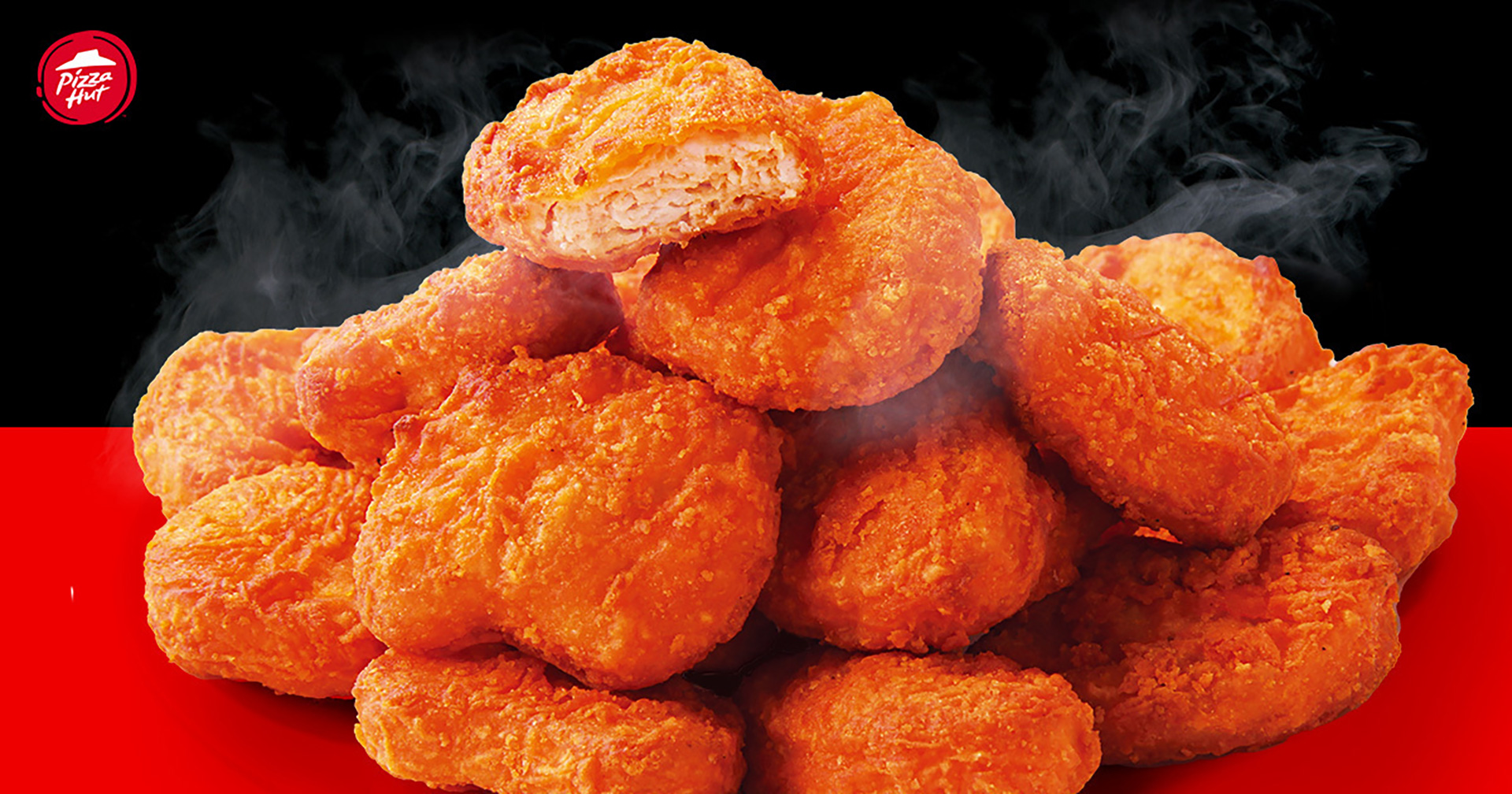 ピザハット、旨辛「レッド“ハット”チキンナゲット」新登場。山崎賢人の