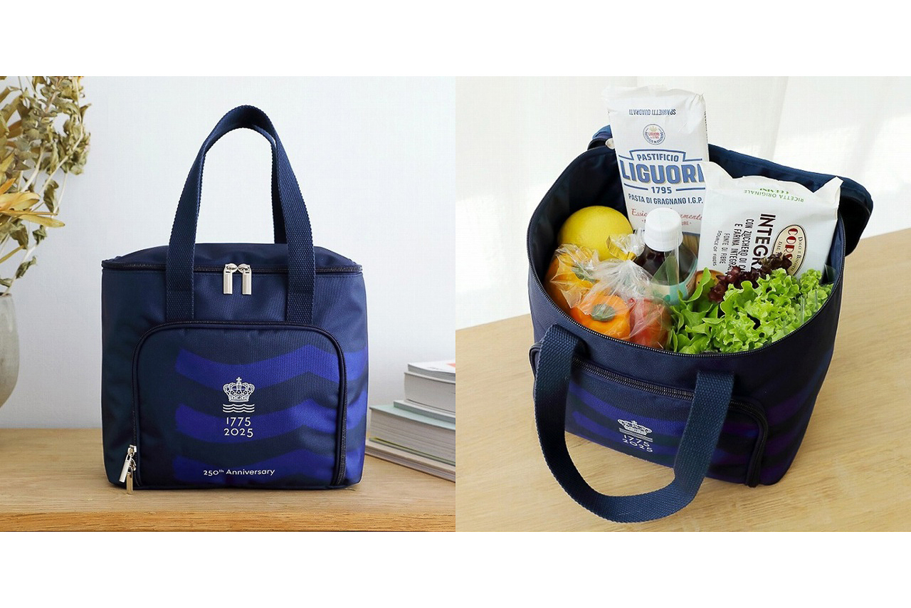 宝島社「ロイヤルコペンハーゲン」ネイビーカラーの“トート