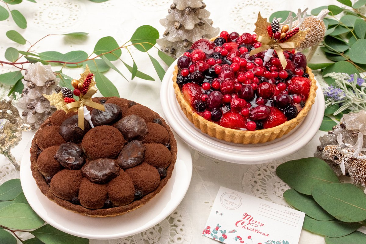 キル フェ ボンが「冷凍クリスマスケーキ 2025」の予約開始。華やかな