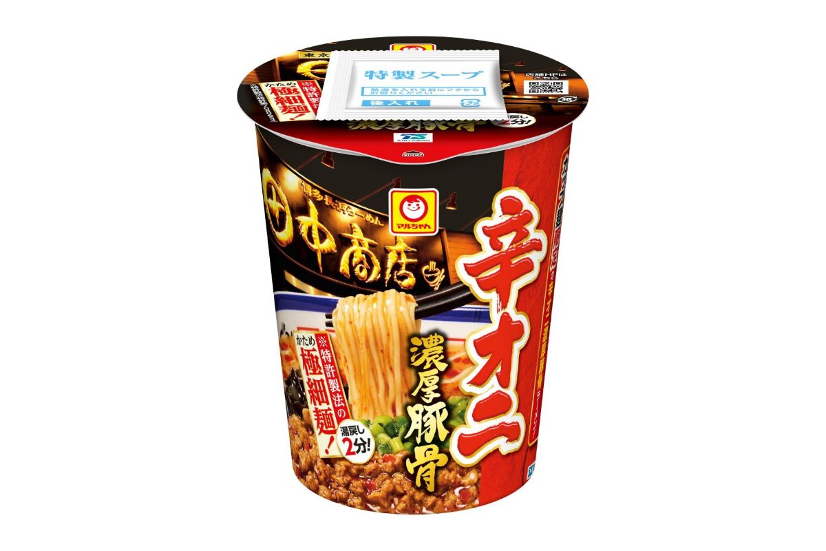 セブン-イレブン、豚骨ラーメンに名物の赤オニ（辛子挽肉）を加えた