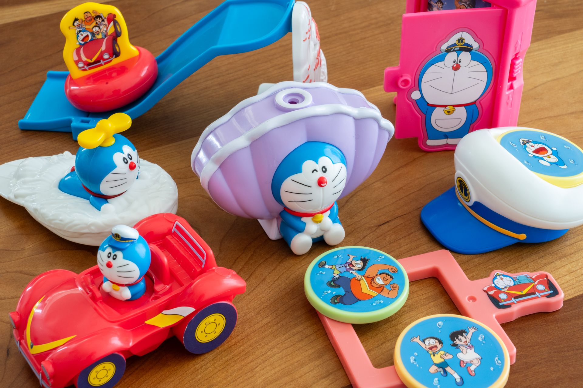 マクドナルド、ハッピーセット「ドラえもん」で遊んでみた！「映画
