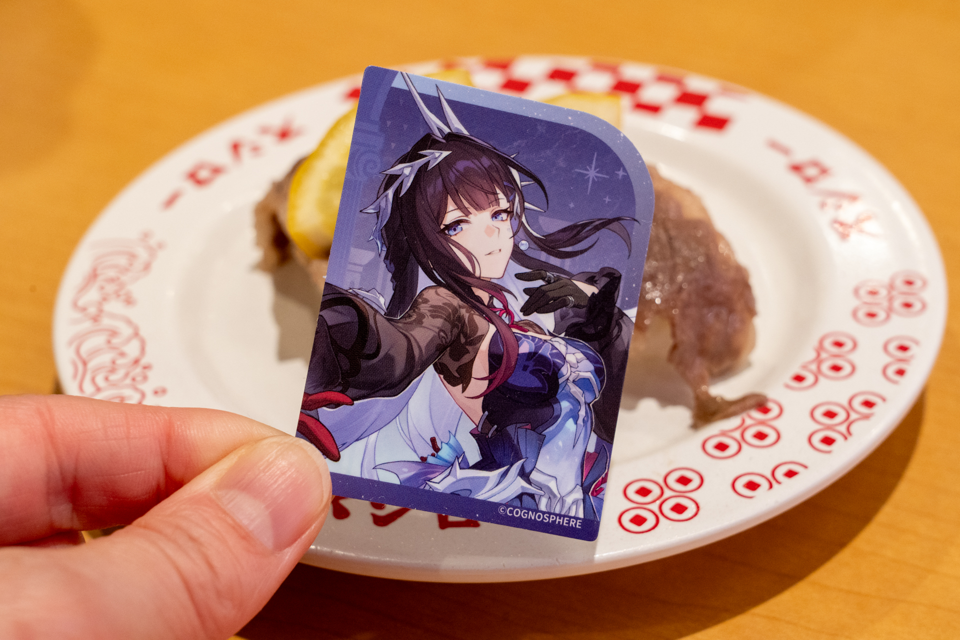 今年もスシロー×崩壊：スターレイルのコラボがスタート！「黄金の一皿