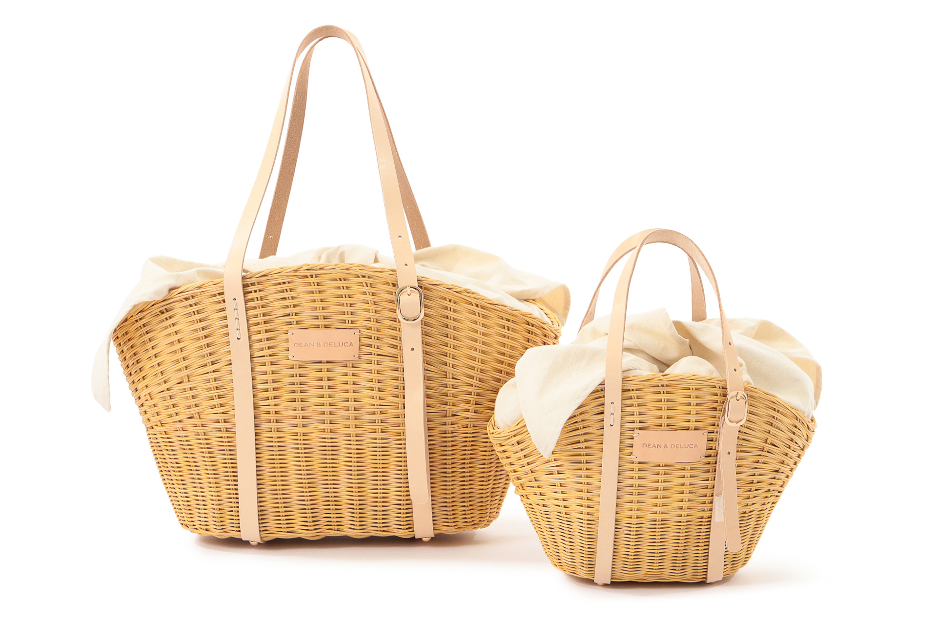 DEAN & DELUCA×BEAMS、保冷ポーチが付いた「ラタンかごバッグ」を発売
