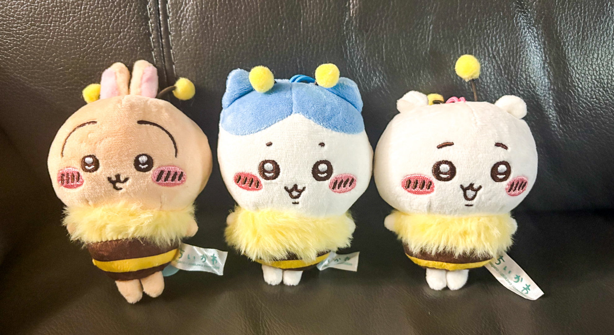セブン-イレブン限定「ちいかわ ハチさんぬいぐるみ」が再販。ちいかわ