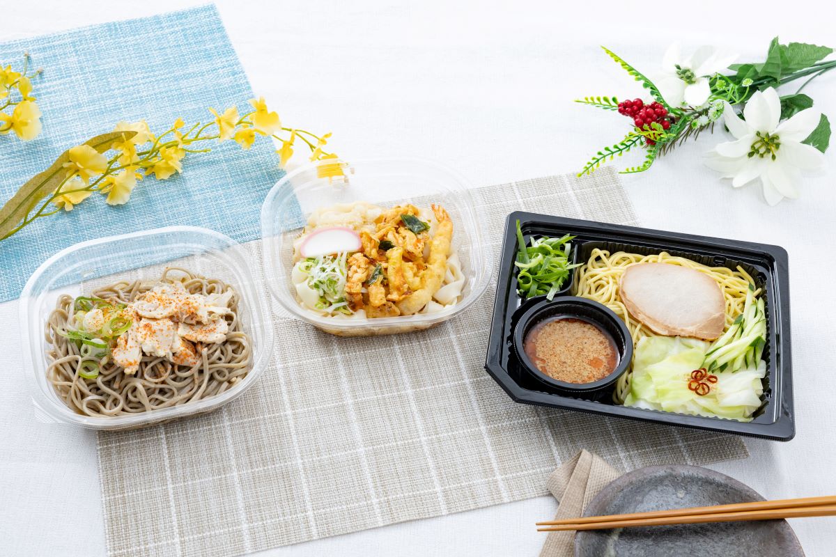 セブン-イレブン、「ご当地麺めぐり」シリーズ第1弾に愛知のきしめん/広島つけ麺/山形の肉そばを冷製麺で発売
