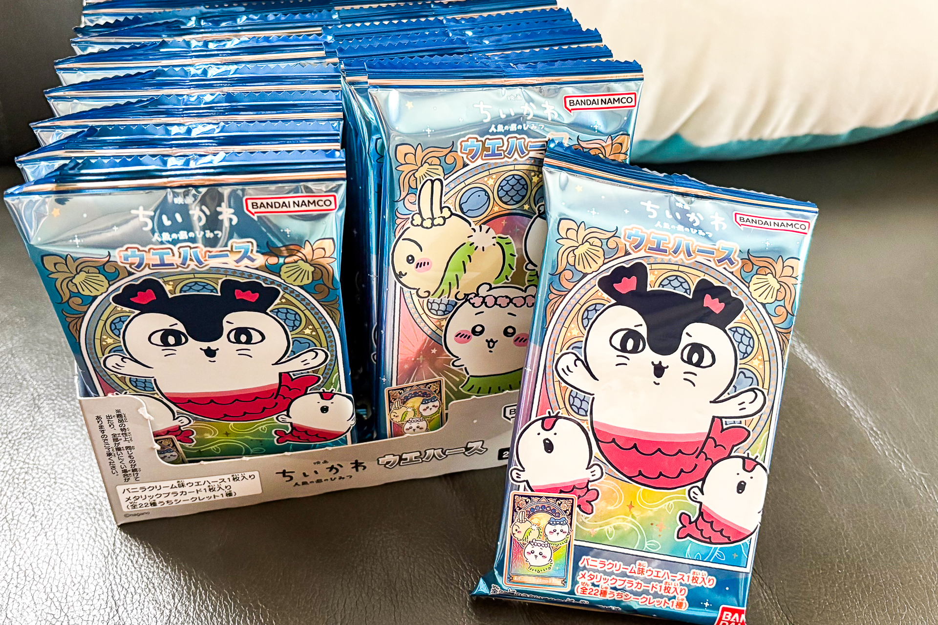 ウエハースカードまとめ売り 東方 ちいかわ 他 ⚠️商品説明必読 バンダイ「映画ちいかわ 人魚の島のひみつ ウエハース」発売